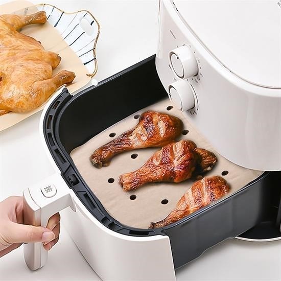 Sepet Bizde 100 Adet Air Fryer Pişirme Kağıdı Tek Kullanımlık Hava Fritöz Yapışmaz Yağlı Kağıt Delikli  Model