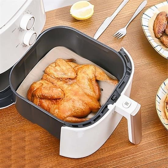 Sepet Bizde 100 Adet Air Fryer Pişirme Kağıdı Tek Kullanımlık Hava Fritöz Yapışmaz Yağlı Kağıt Delikli  Model